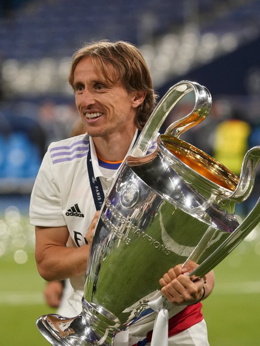 竞技游戏新增娱乐模式吸引泛用户